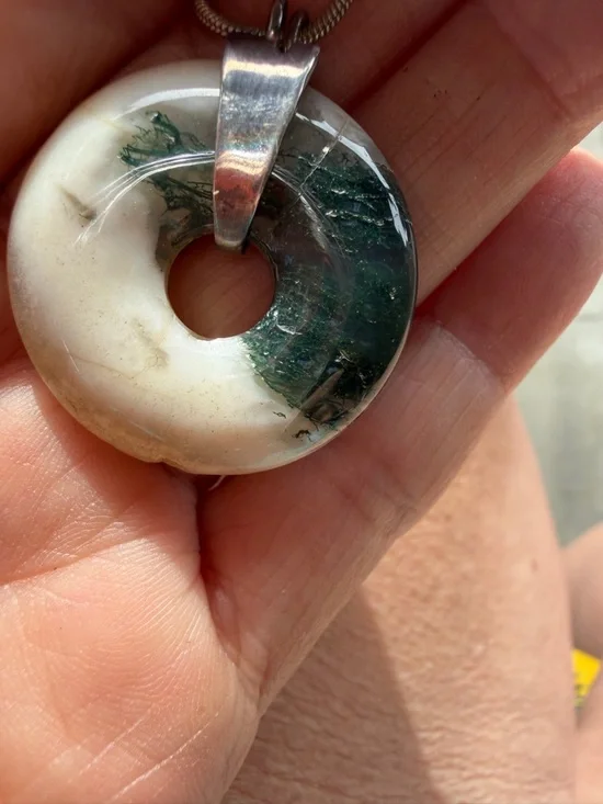 Green Moss Stone Pendant Necklace with 18” 925 chain 18” - Picture 5 of 6